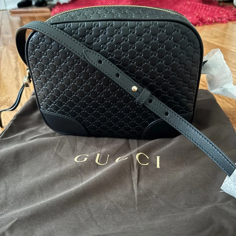 GUCCI Black Leather Bree Crossbody Bag. Brand new. - Picture 3 of 9